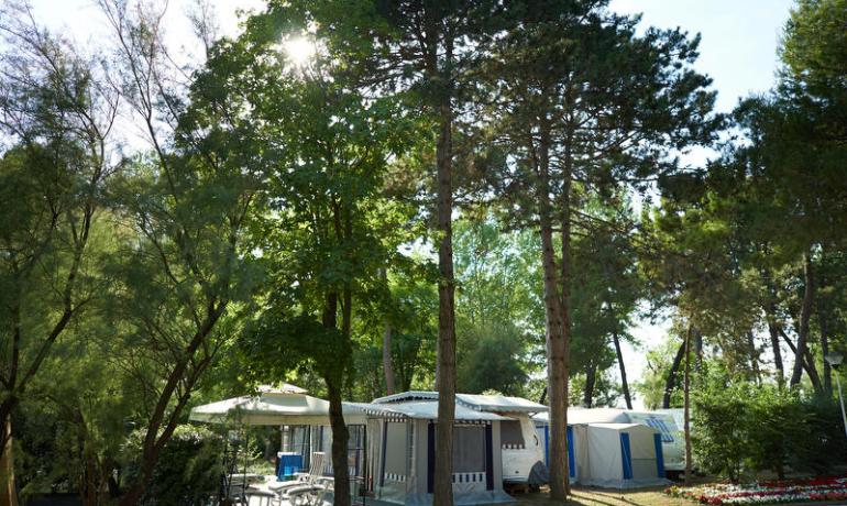 capalonga en end-of-school-holidays-june-offer-on-camping-pitches-in-bibione 015